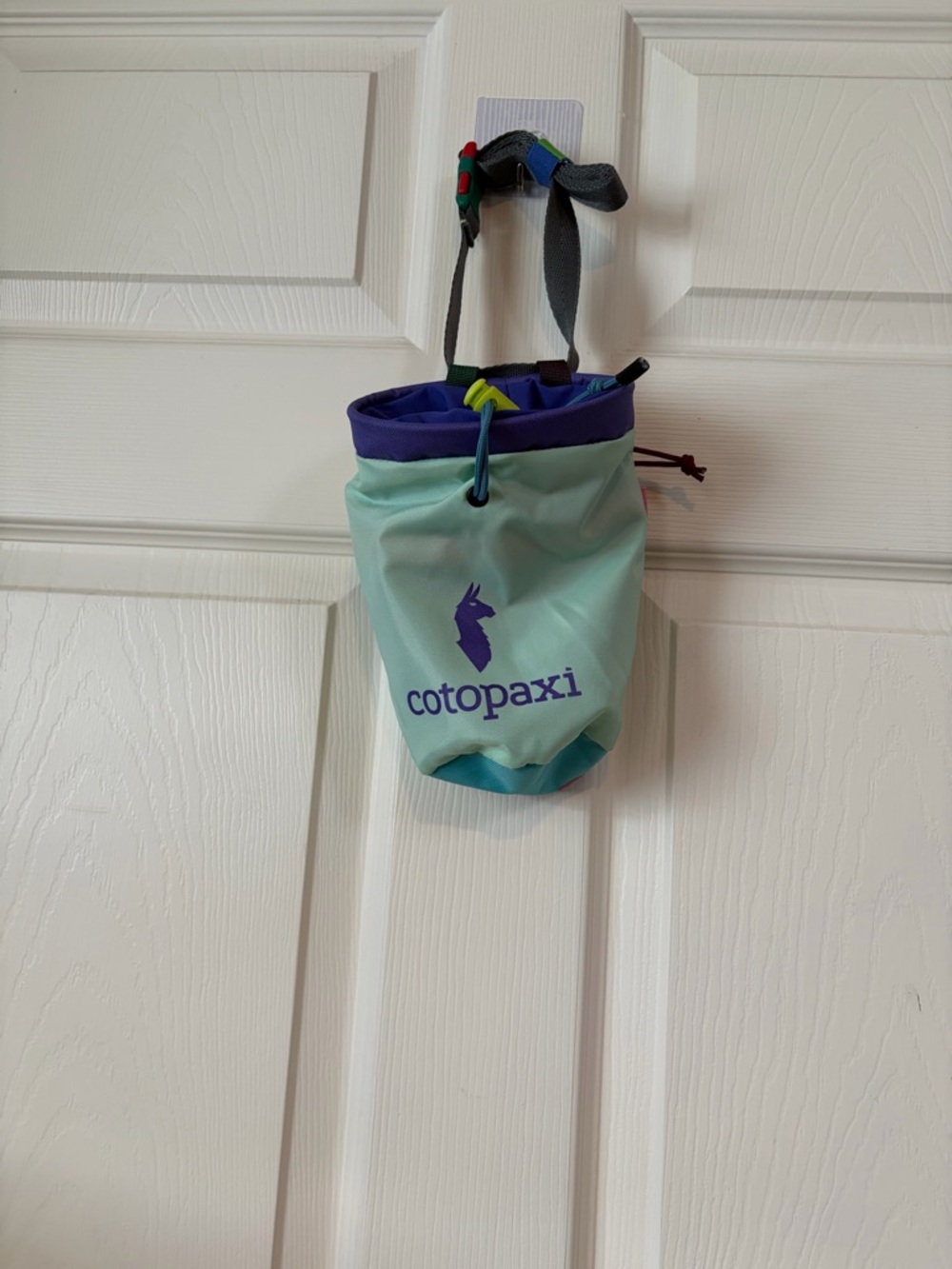 cotopaxi blue & purple chalk bag